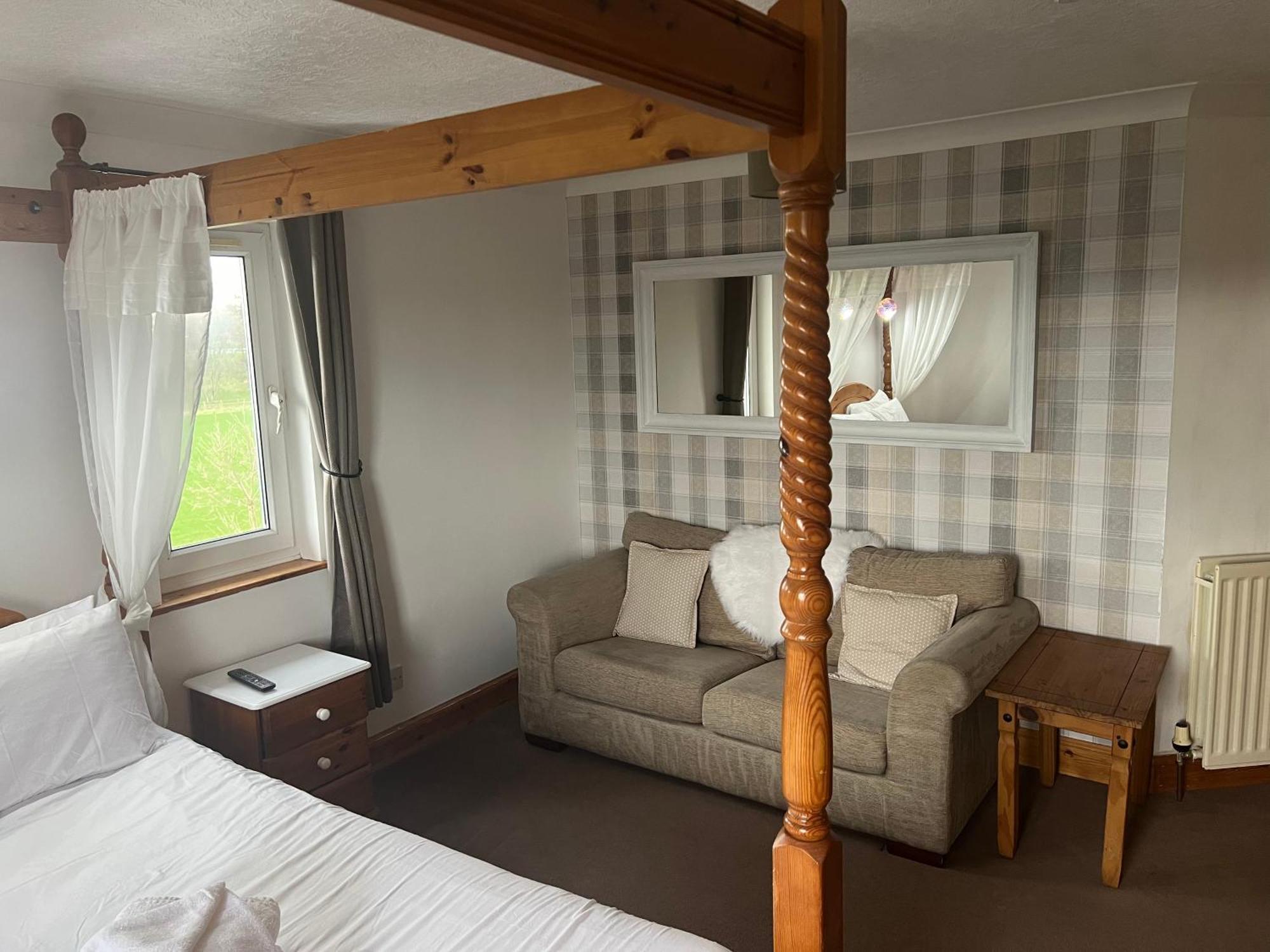 Hazeldene Hotel Gretna Eksteriør bilde
